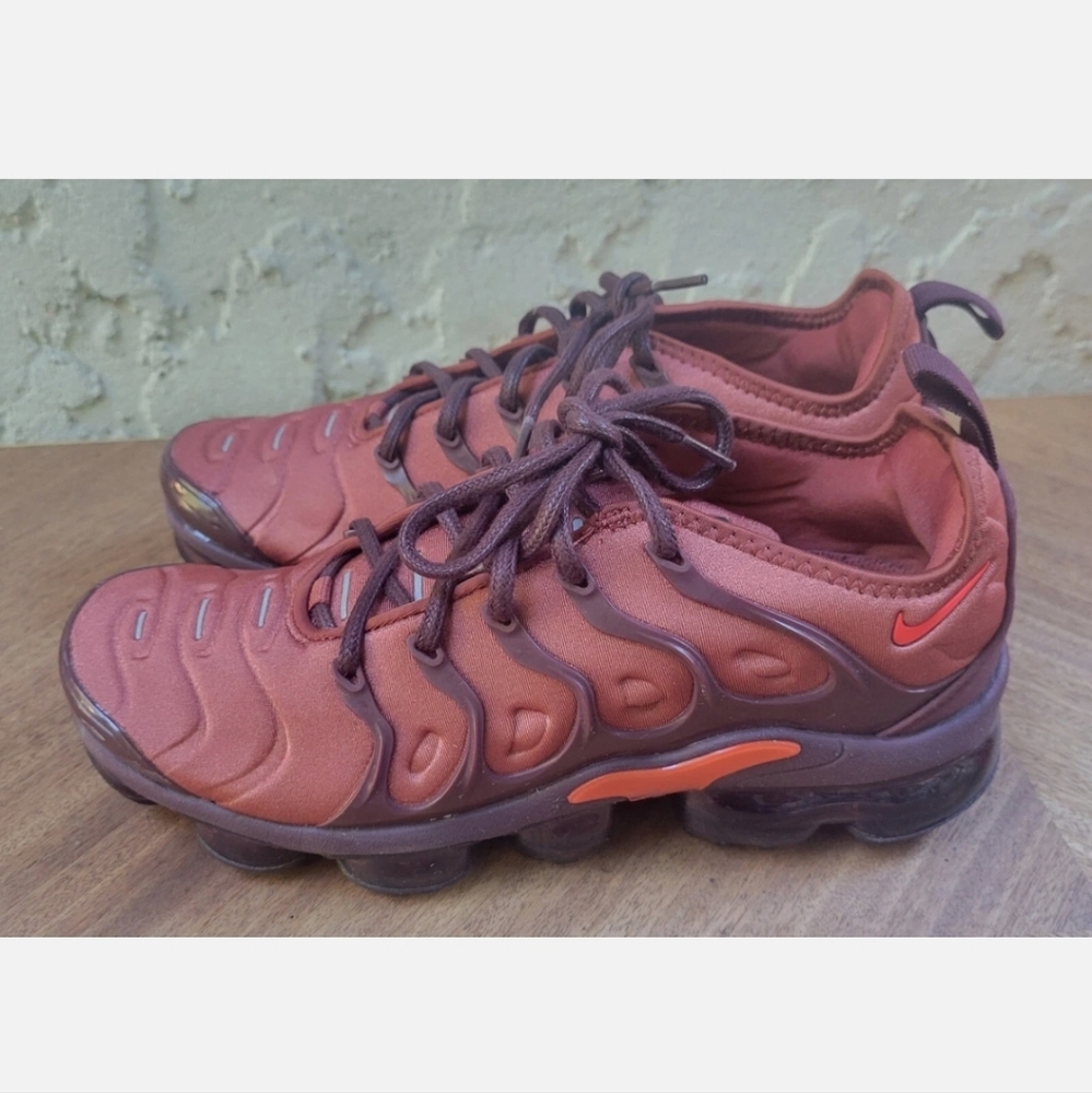 Nike Burgundy Athletic Shoes
